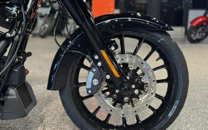 2025 Harley-Davidson Trike FLRT - Freewheeler