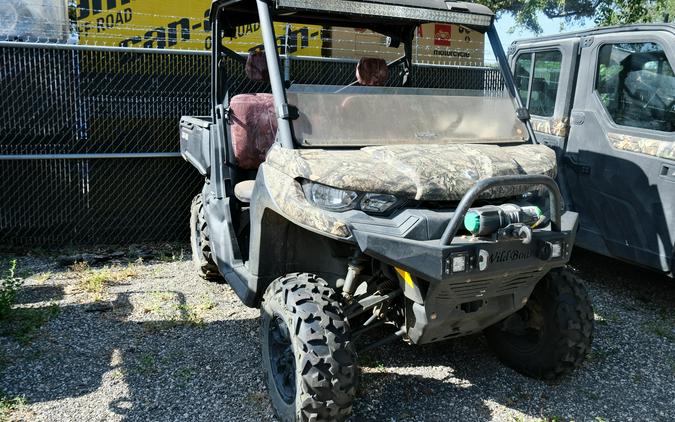 2023 CAN-AM DEFENDER DPS 62 HD7