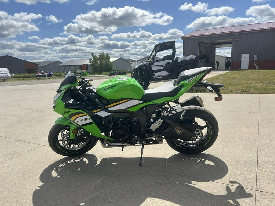 2025 Kawasaki Ninja ZX6R KRT Green