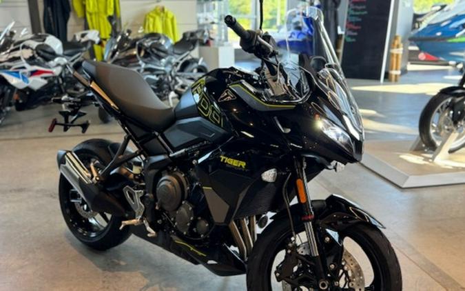 2025 Triumph Tiger Sport 800