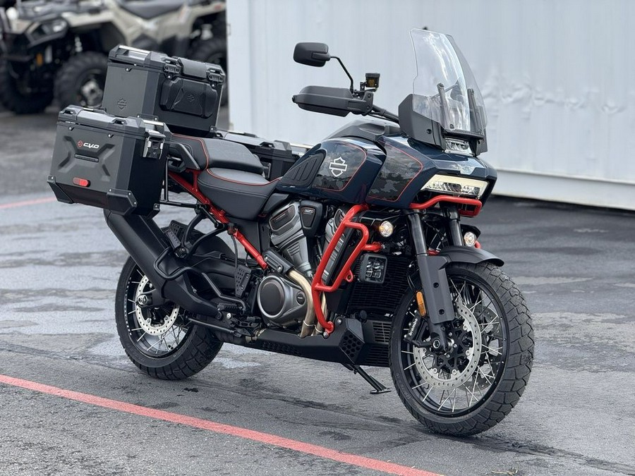 2025 Harley-Davidson® CVO™ Pan America®