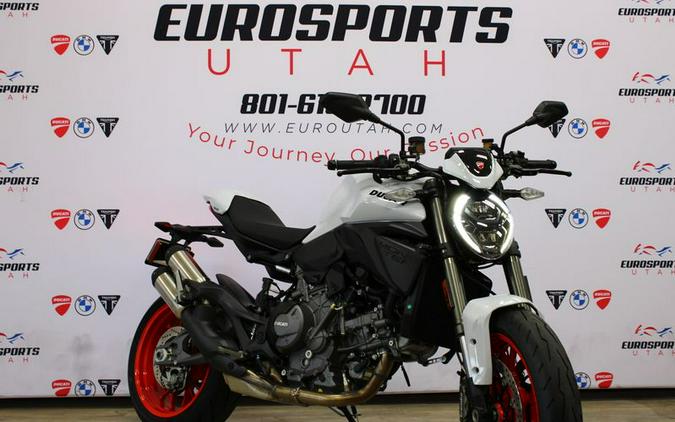 New 2026 Ducati MONSTER PLUS