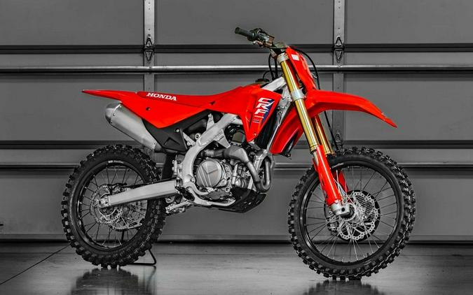 2025 Honda CRF450R Review [First Ride at Ironman Raceway]