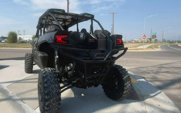 2025 Kawasaki Teryx® KRX4™ 1000 Blackout Edition