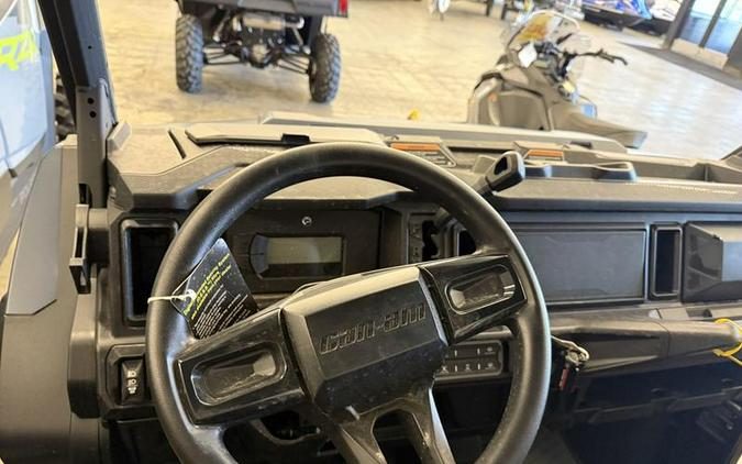 2026 Can-Am® Defender XT HD11