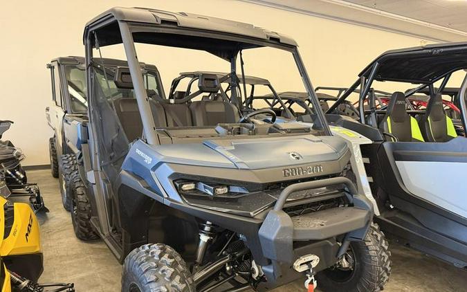 2026 Can-Am® Defender XT HD11