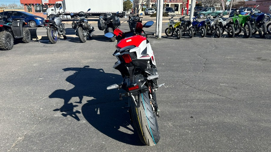 2026 Yamaha YZF R9 70Th Anniversary Edition