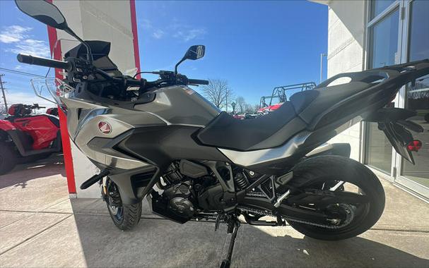 2026 Honda® NT1100 DCT