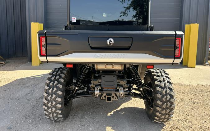 2026 Can-Am Defender MAX Limited HD11