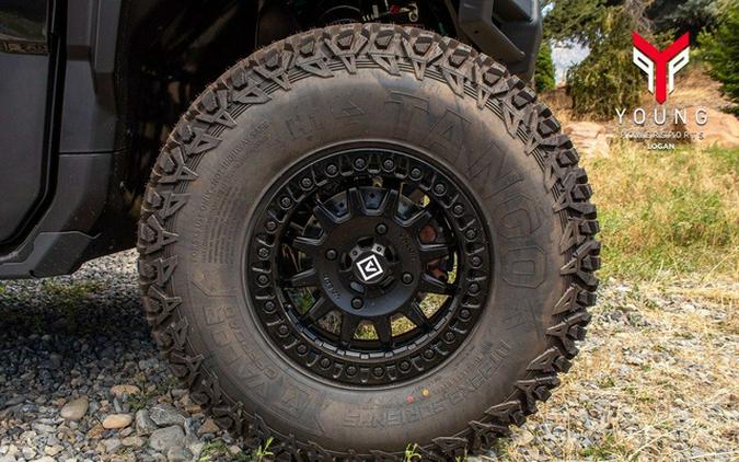 2026 Can-Am Defender MAX LONE STAR CAB HD11