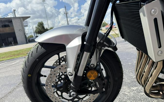 2027 Honda CB1000F Wolf Silver Metallic - 000382