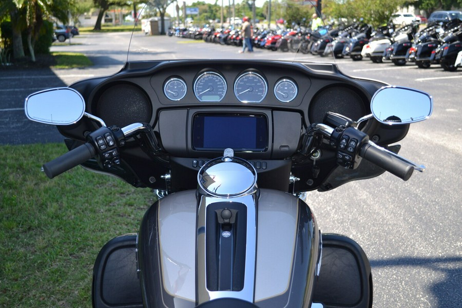 2023 Harley-Davidson Tri Glide Ultra - FLHTCUTG