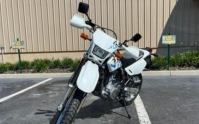 2025 Suzuki DR 650S