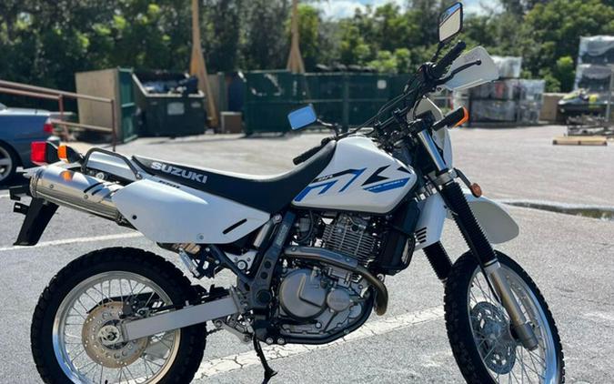 2025 Suzuki DR 650S