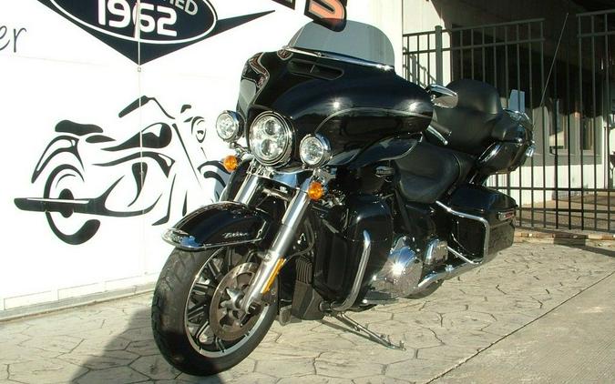 2018 Harley-Davidson® FLHTCU - Electra Glide® Ultra Classic®