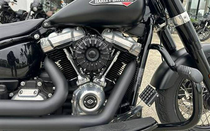 2019 Harley-Davidson Softail Slim®