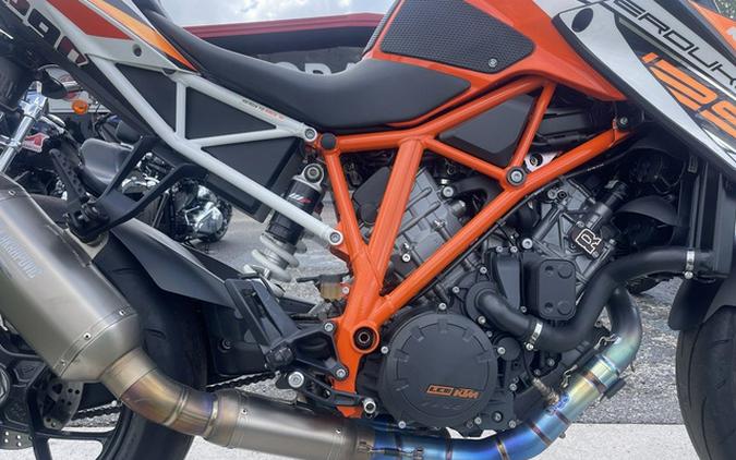 2015 KTM Super Duke 1290 R ABS