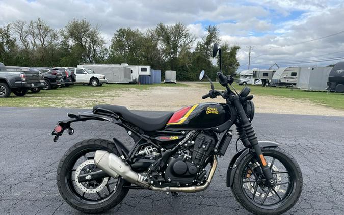 2026 Royal Enfield Guerrilla 450 - PLAYA BLACK
