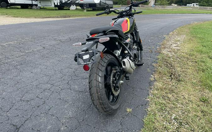 2026 Royal Enfield Guerrilla 450 - PLAYA BLACK