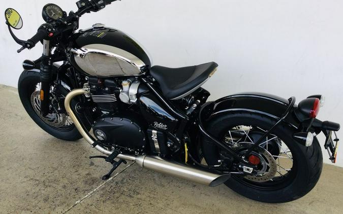 2023 Triumph Bonneville Bobber Chrome Edition Chrome / Jet Black