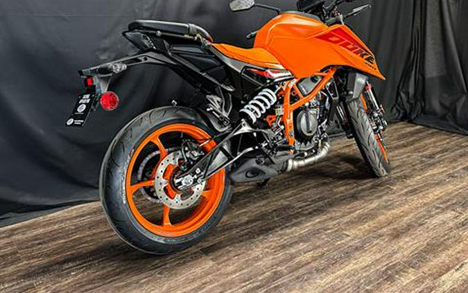 2024 KTM 390 Duke