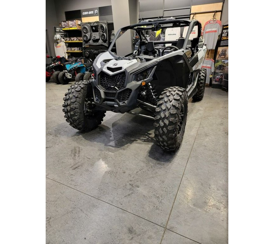 2024 Can-Am® Maverick X3 DS Turbo Catalyst Gray