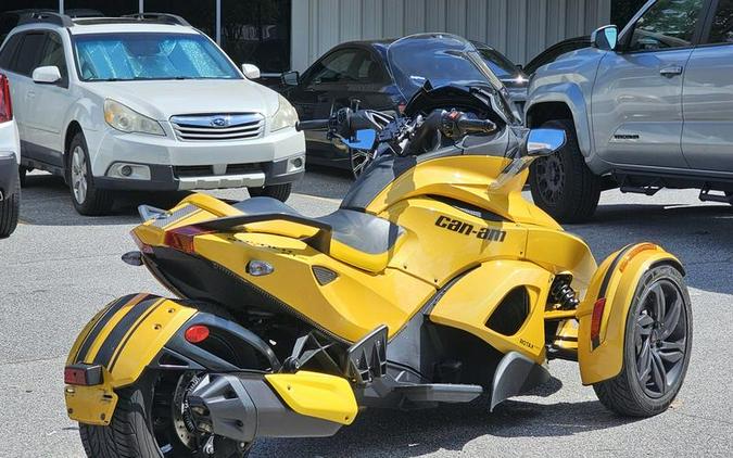 2013 Can-Am® Spyder® ST S