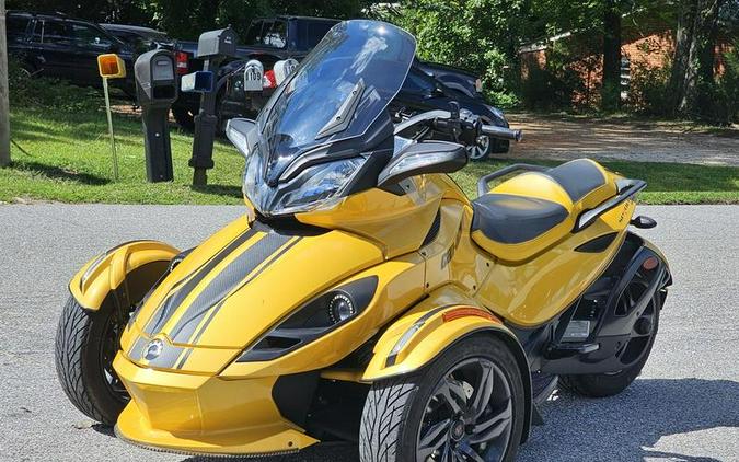 2013 Can-Am® Spyder® ST S