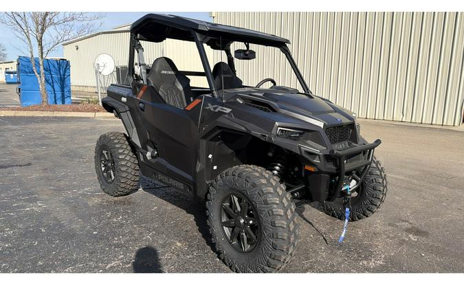 2026 Polaris GENERAL XP 1000 ULTIMATE - SUPER GRAPHITE Ultimate