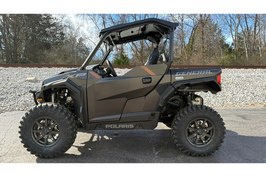 2026 Polaris GENERAL XP 1000 ULTIMATE - SUPER GRAPHITE Ultimate
