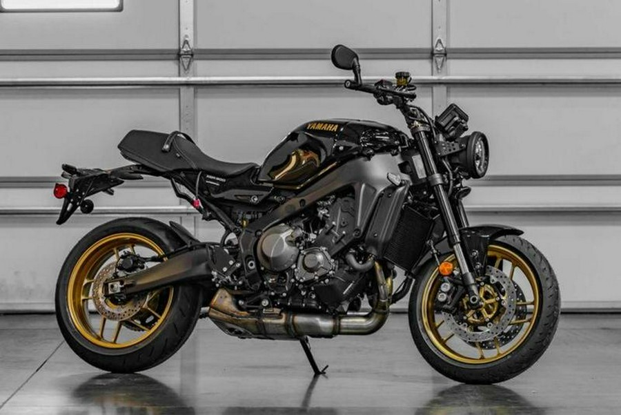 2025 Yamaha XSR900