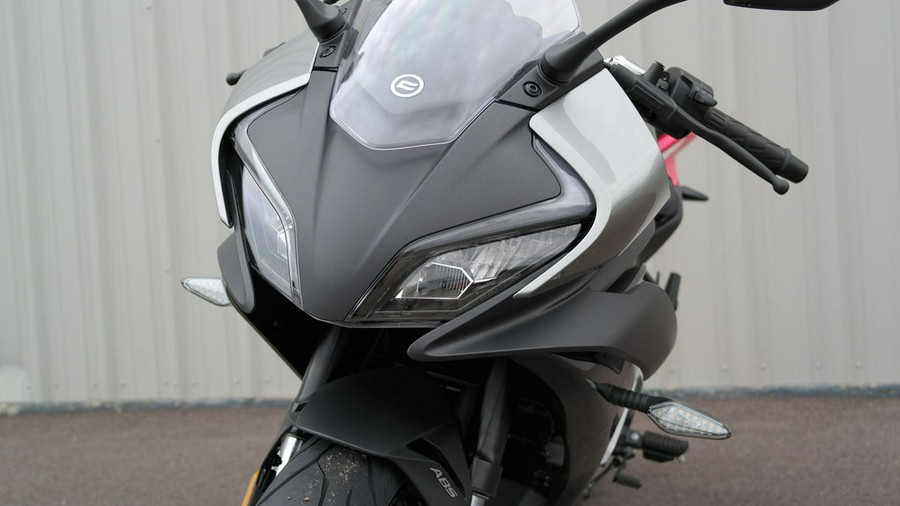 2026 CFMOTO 300SS