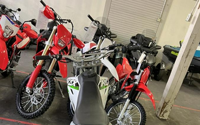 2026 Kawasaki KLX 230R S