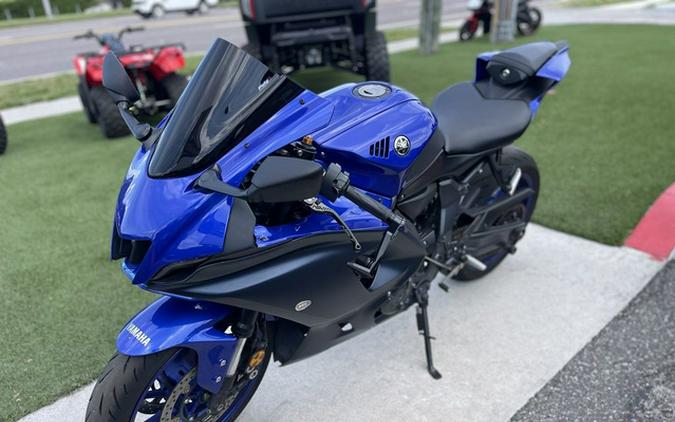2024 Yamaha YZF R7