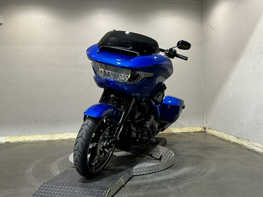 Harley-Davidson Road Glide® 2024 FLTRX 84419127 BLUE BURST