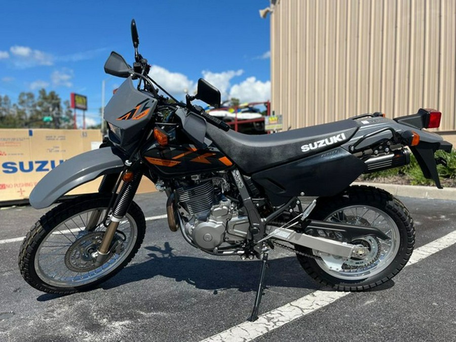 2025 Suzuki DR 650S