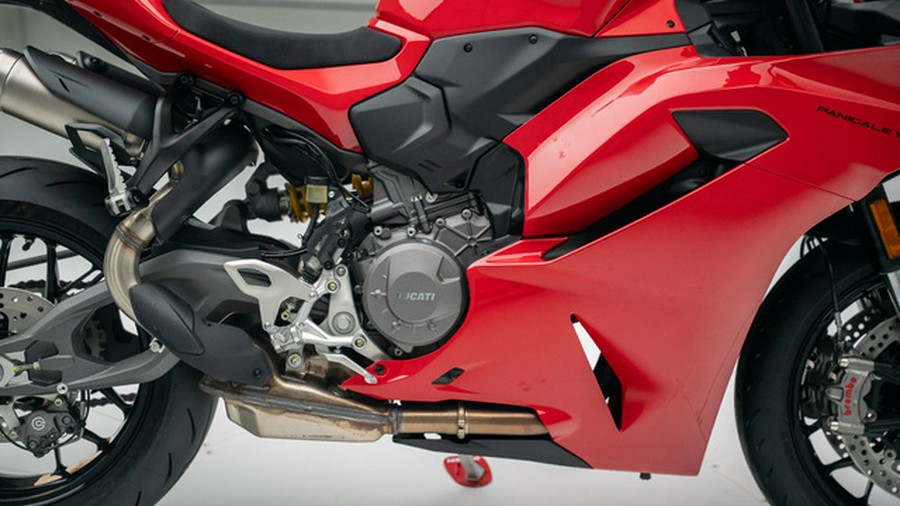 2025 Ducati Panigale V2 V2 Ducati Red