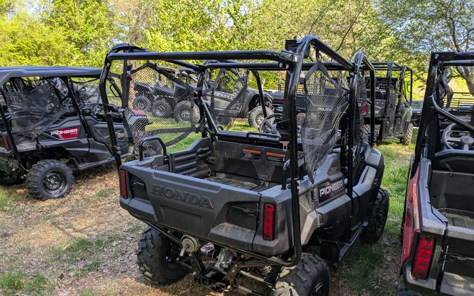 2026 Honda Pioneer 700-4 Deluxe