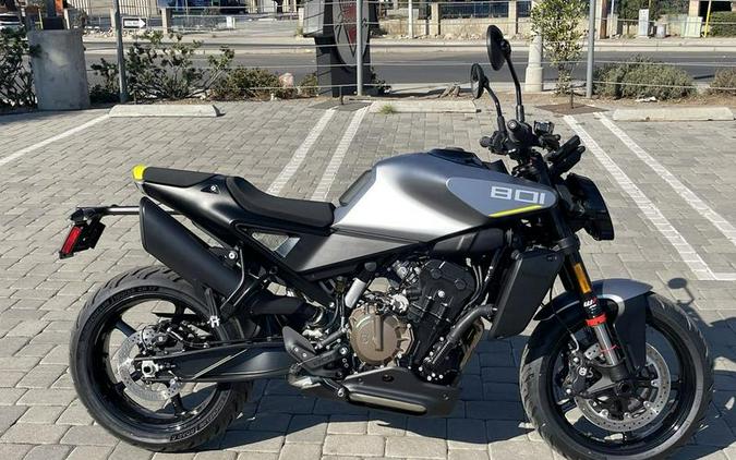 2025 Husqvarna® Vitpilen 801