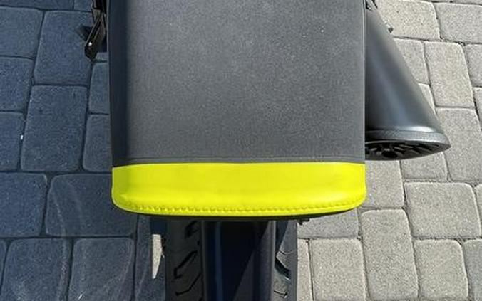 2025 Husqvarna® Vitpilen 801