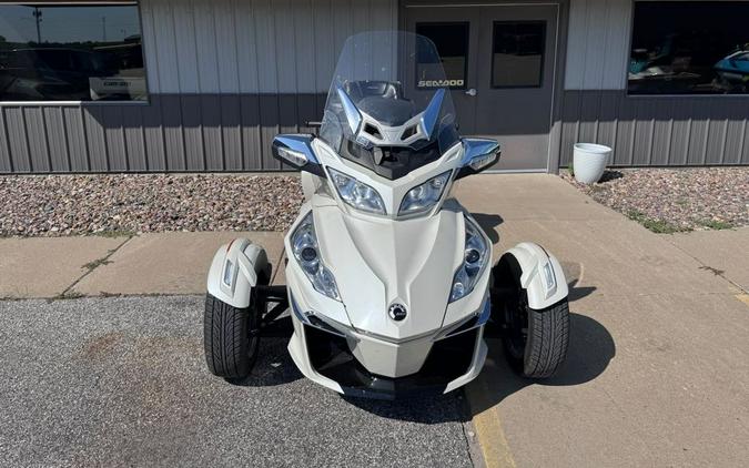 2014 Spyder® RT Limited - SE6 - Can-Am