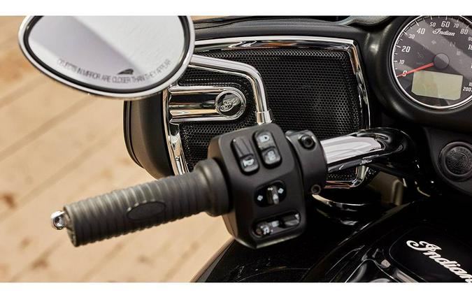 2023 Indian Motorcycle® Chieftain® Base