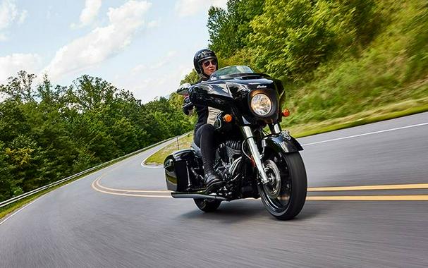 2023 Indian Motorcycle® Chieftain® Base