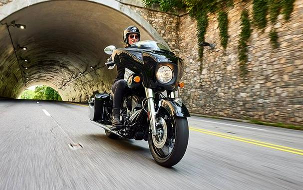 2023 Indian Motorcycle® Chieftain® Base
