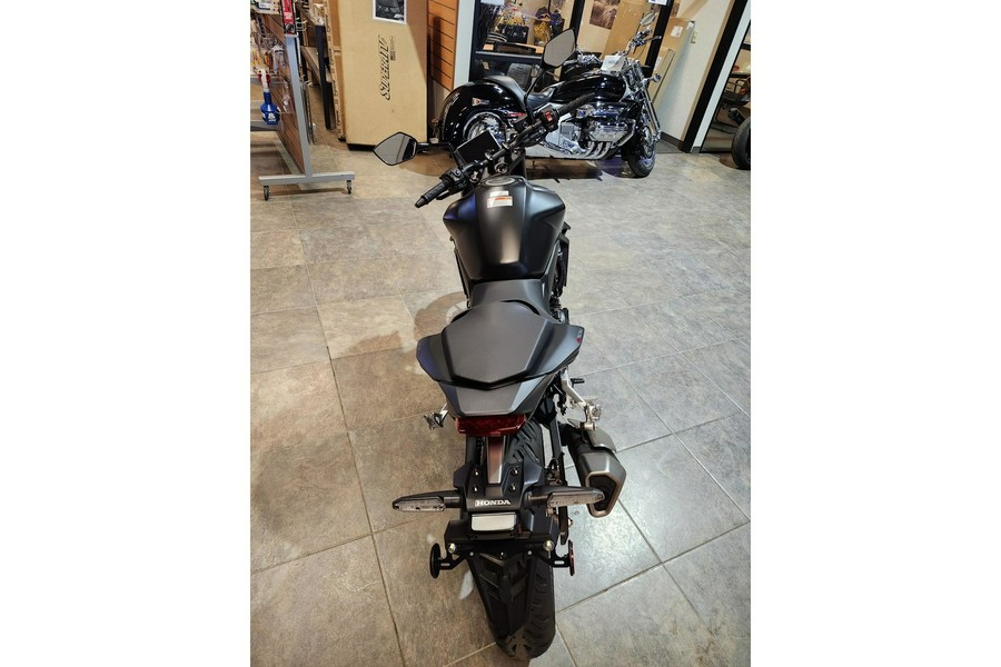 2025 Honda CB750 Hornet Base