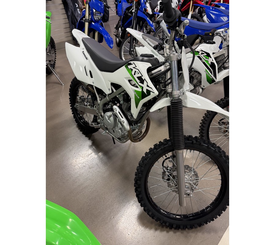 2027 KAWASAKI KLX®