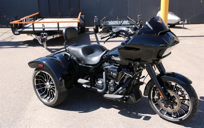 2023 HARLEY DAVIDSON ROAD GLIDE 3