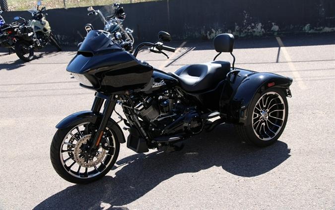 2023 HARLEY DAVIDSON ROAD GLIDE 3
