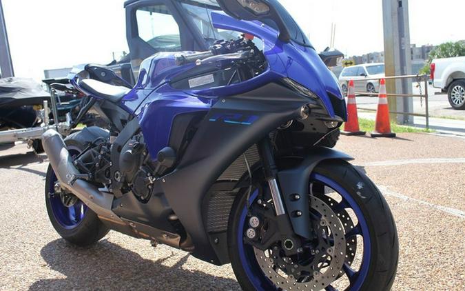 2023 Yamaha YZF-R1 R1