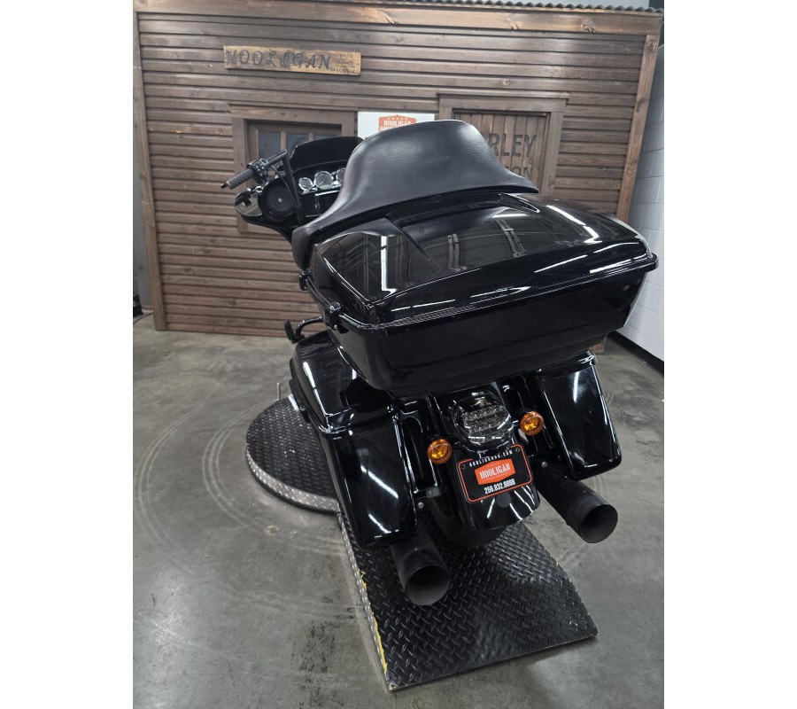 2022 Harley-Davidson® Street Glide® ST BLACK